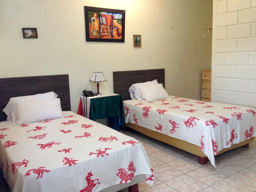 Hotel Mundialcity Guayaquil Extérieur photo